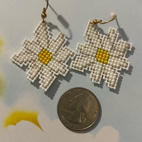 Needlepoint Daisy Earrings - Picture 6 of 10
